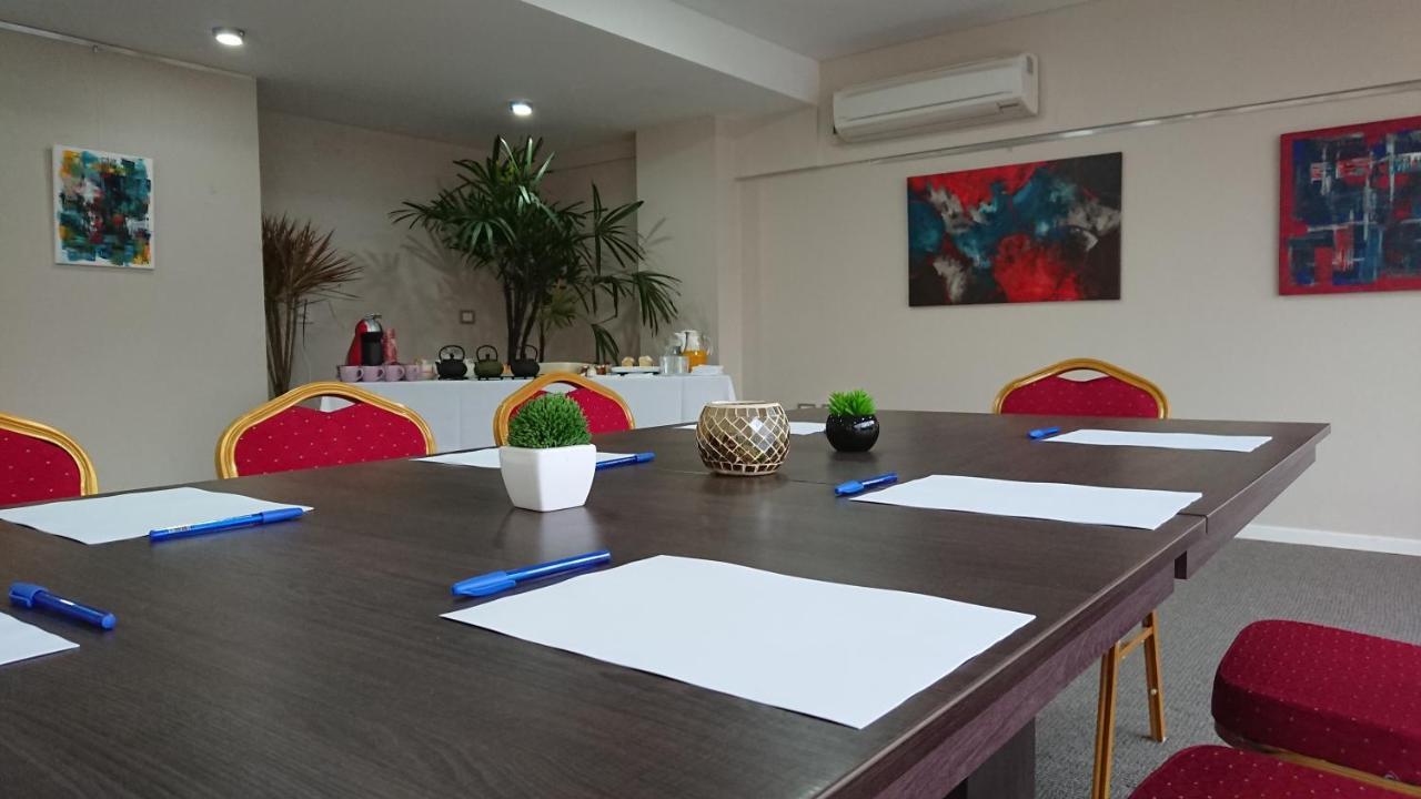 Days Inn & Suites By Wyndham Λα Πλάτα Εξωτερικό φωτογραφία