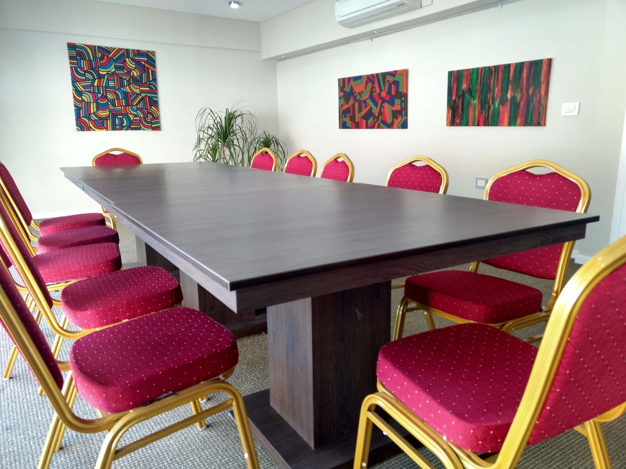 Days Inn & Suites By Wyndham Λα Πλάτα Εξωτερικό φωτογραφία